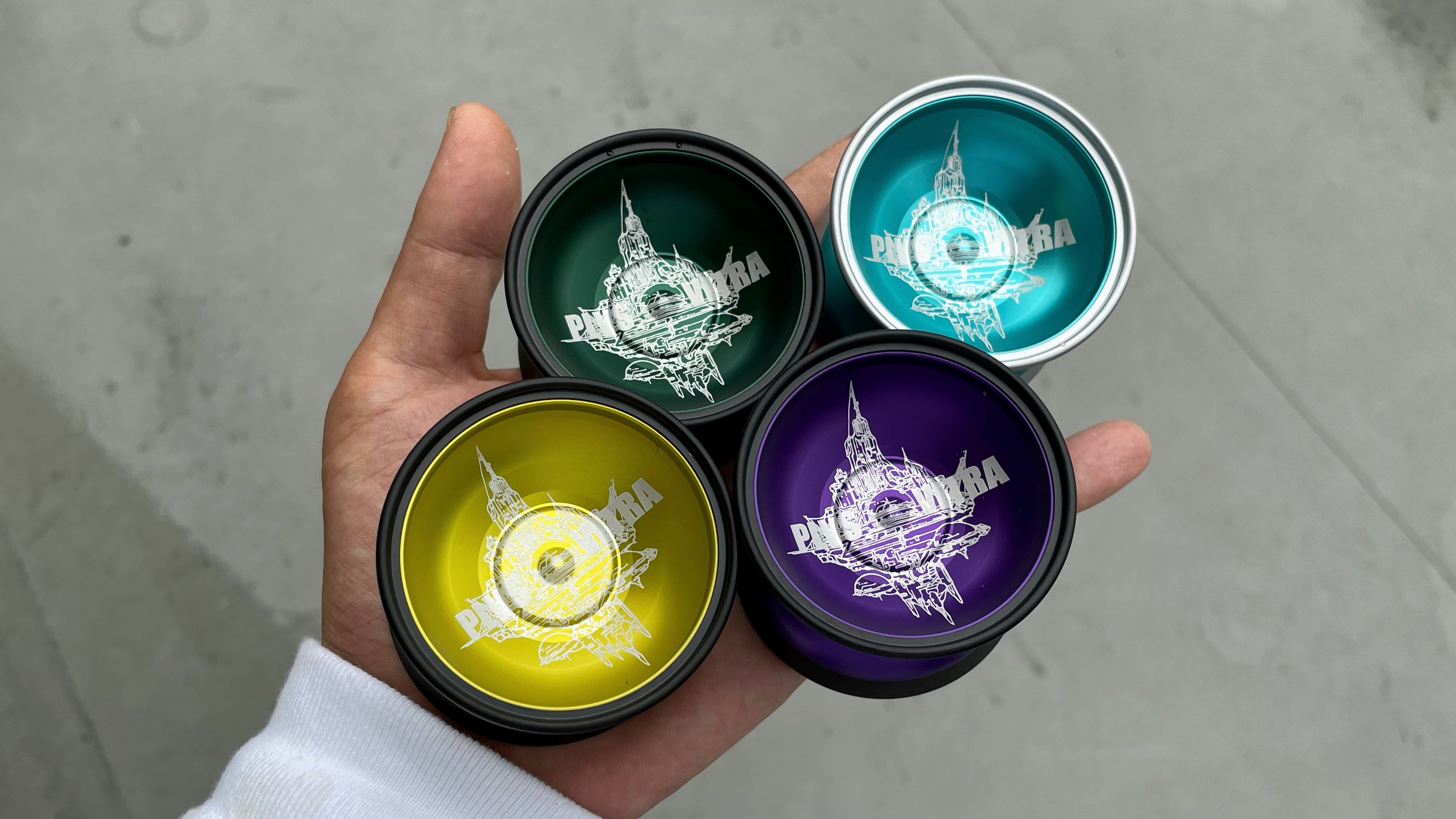 【新色】Plvs Vltra -プルス ウルトラ -発売のお知らせ