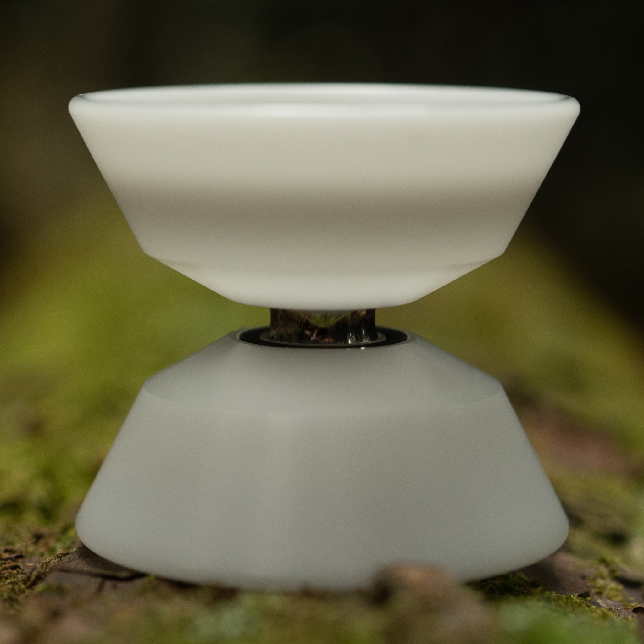 Short King / White