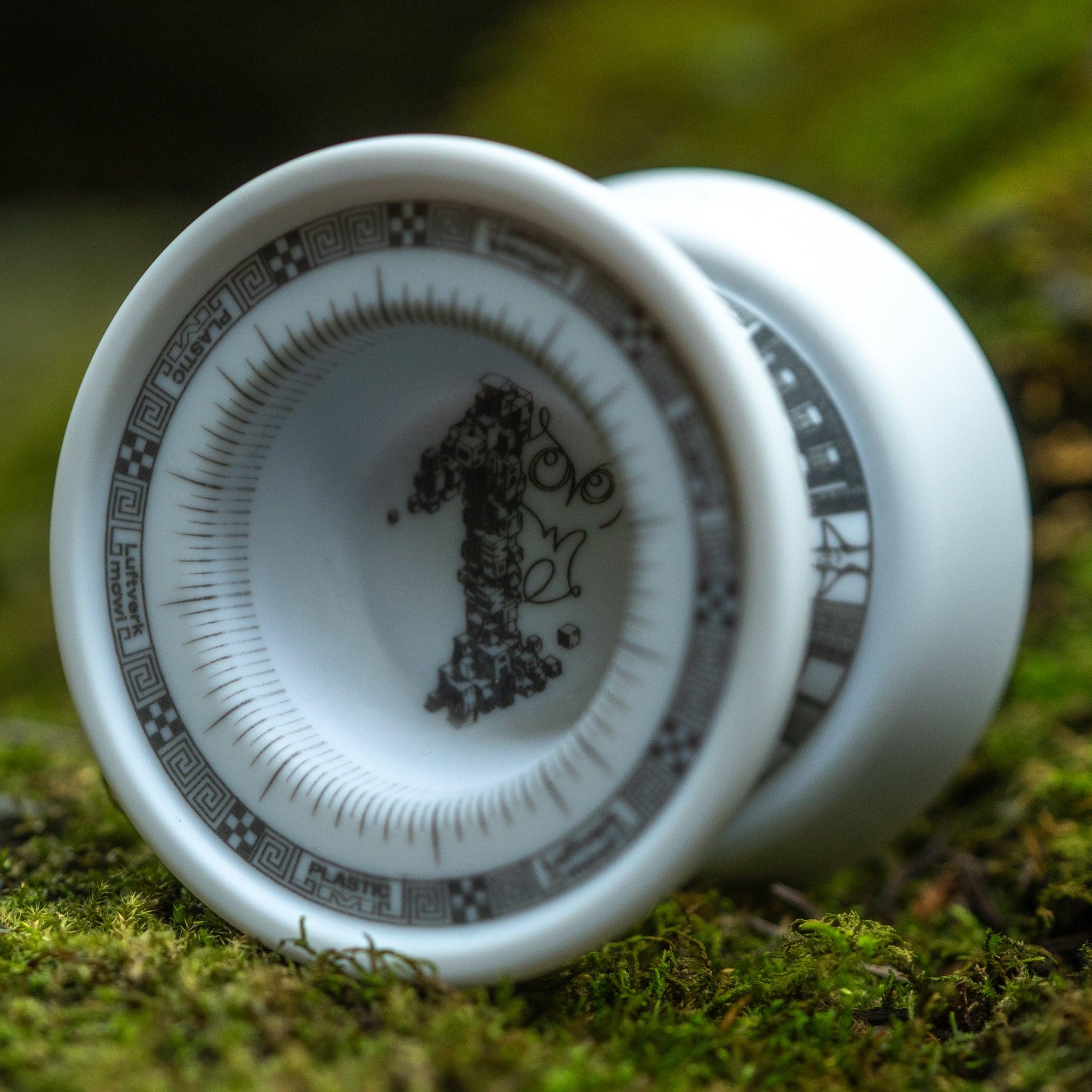 "Plastic M" mowl Osaka ast Anniversary Edition / White