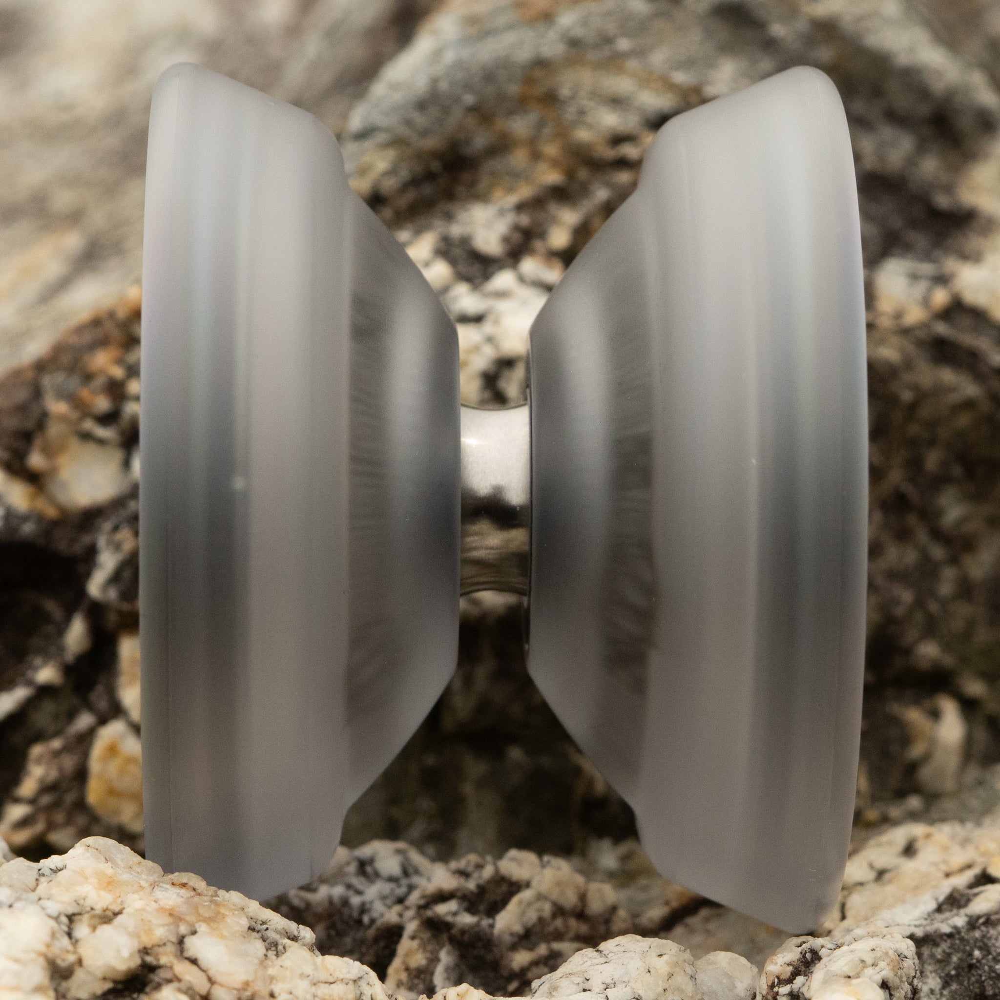 M-PCS / Clear / Polished Black Rim