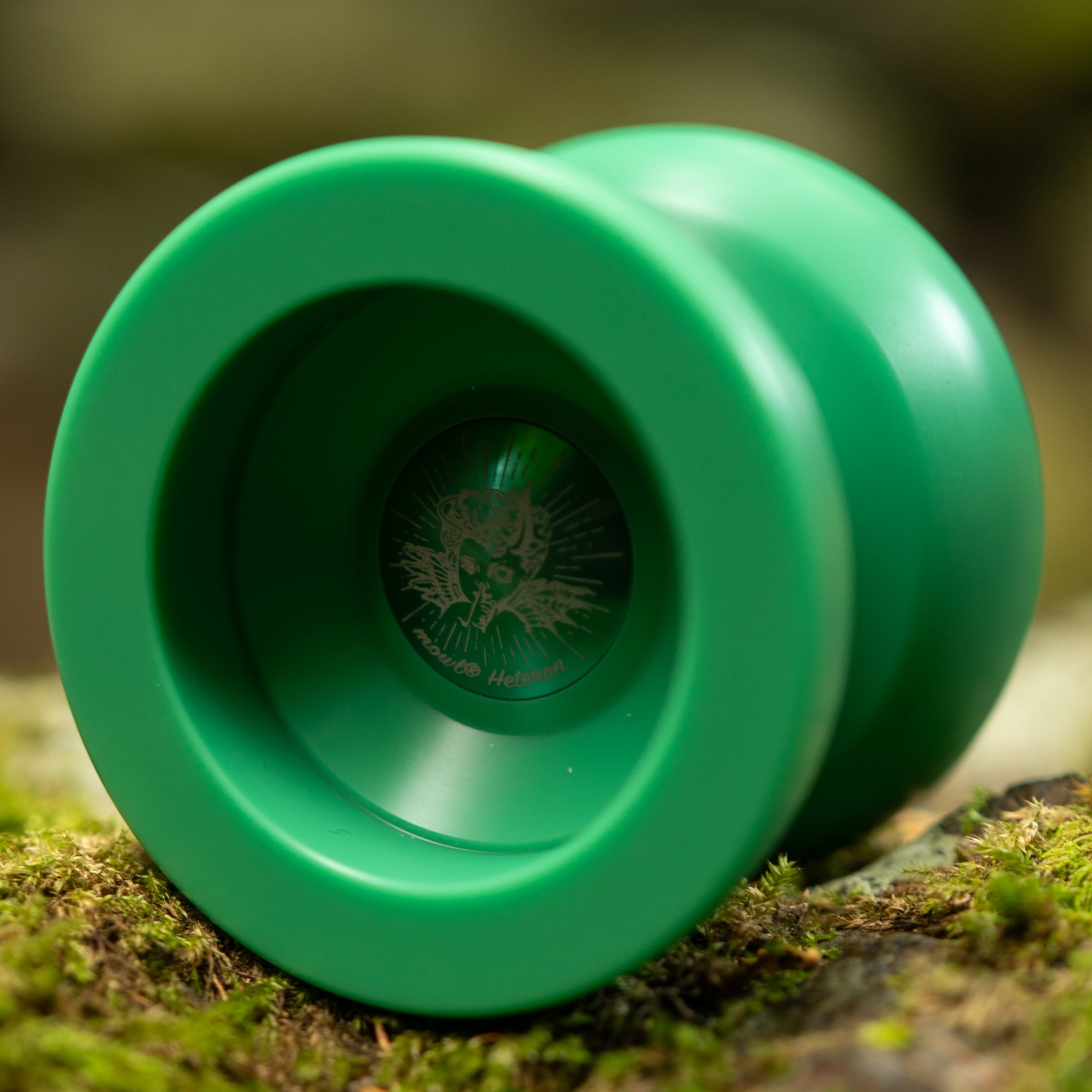 "Heteron" Regular Logo / Green (Green Hub)