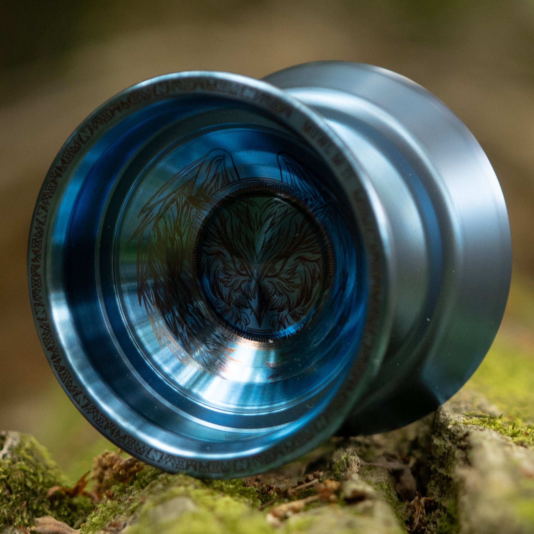 M Ti Regular Logo / Glacial Puls