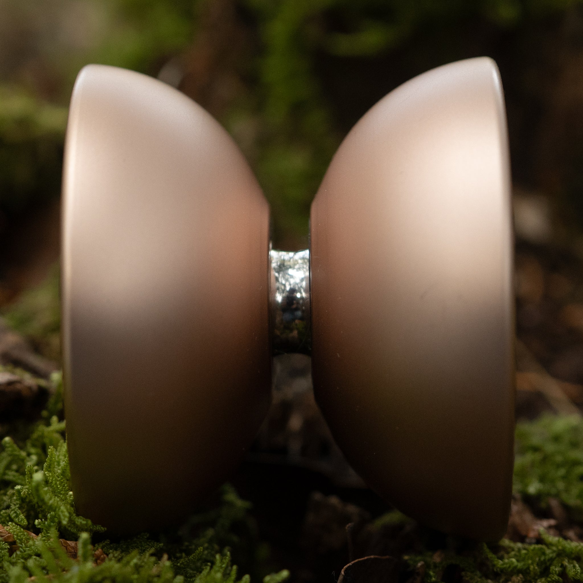 【2月21日(土) 20時頃 発売開始】 Q / Dawn Gold