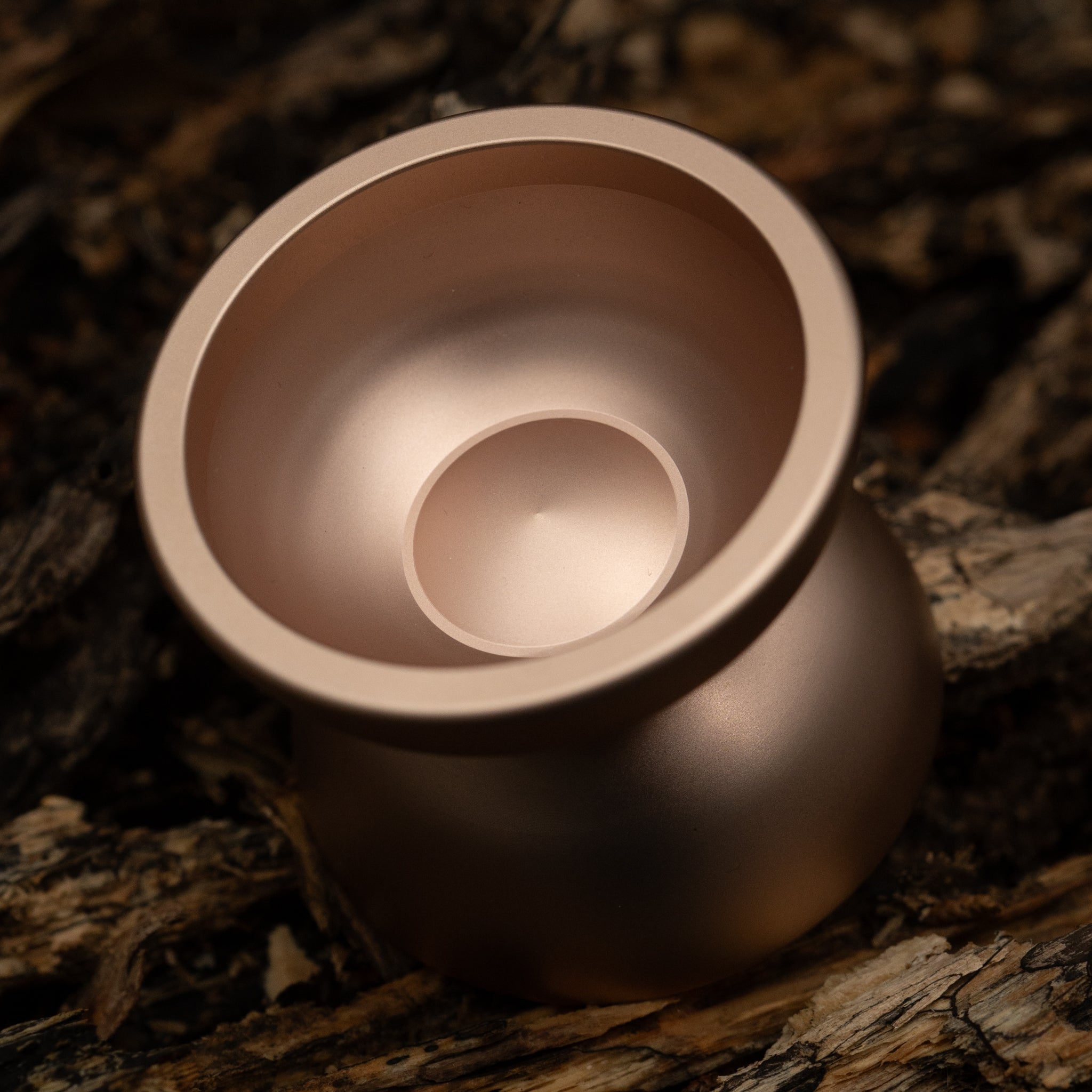 【2月21日(土) 20時頃 発売開始】 Q / Dawn Gold