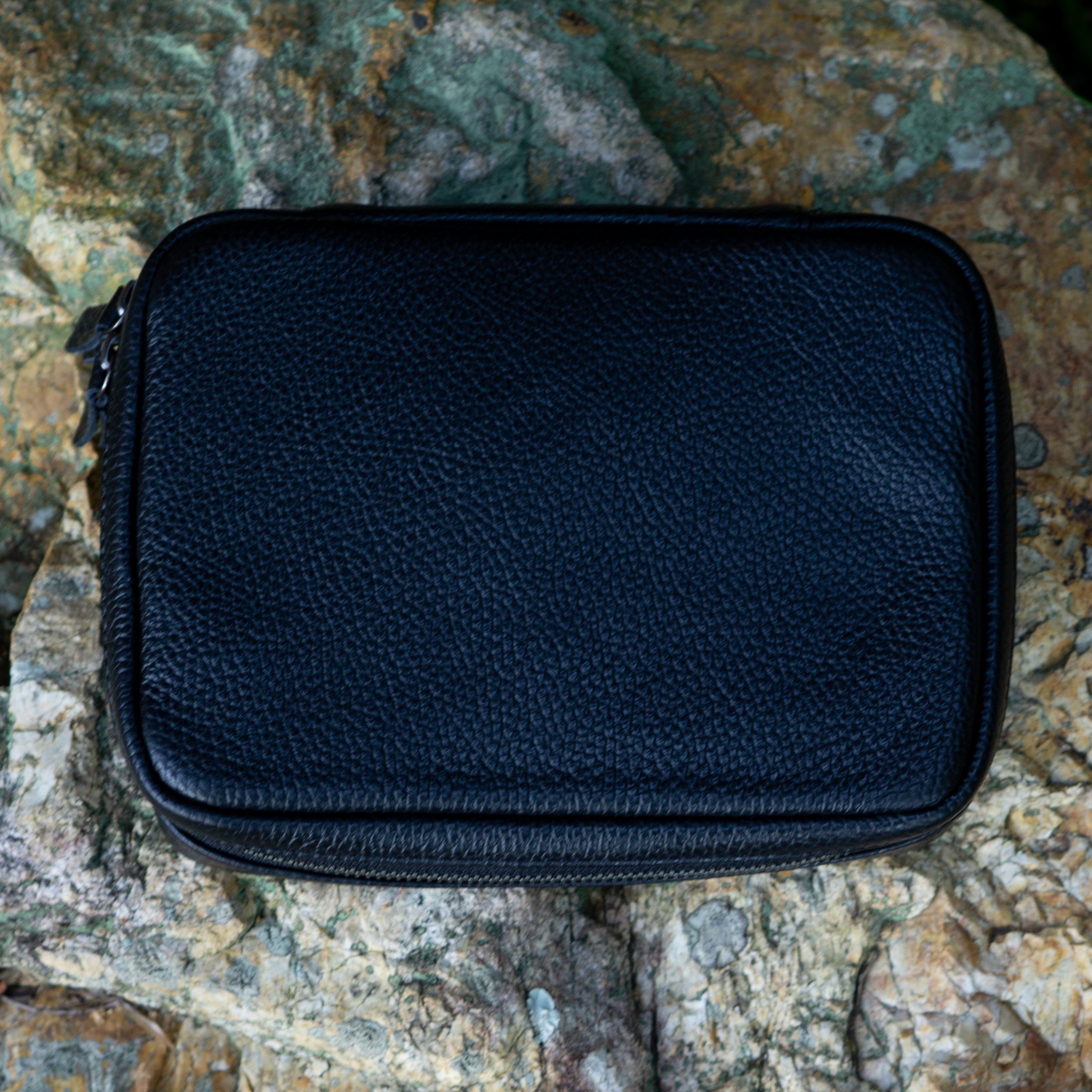 Leather Yo-Yo Bag / Black / Mサイズ