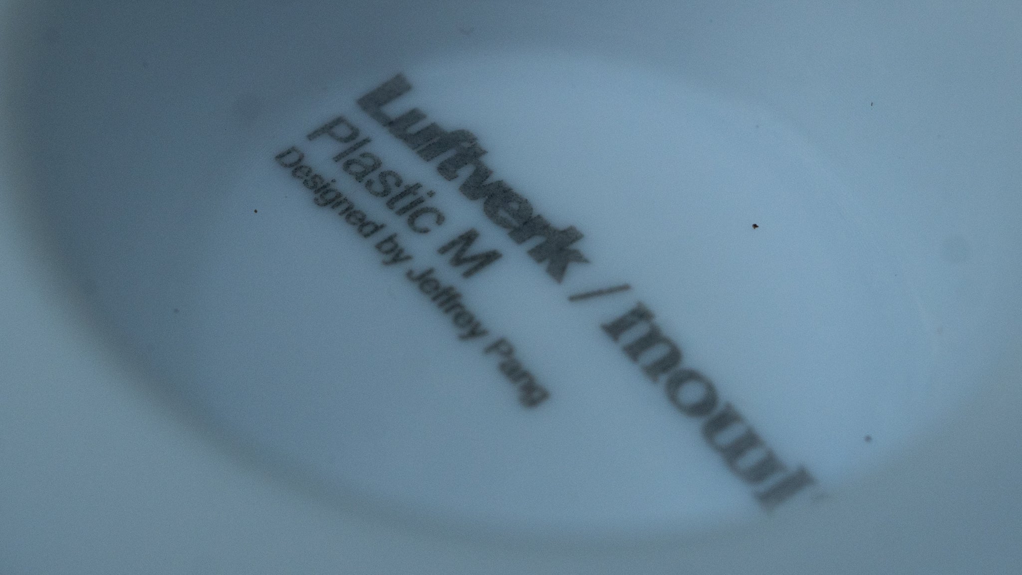 【新作モデル】"Plastic M" by Luftverk