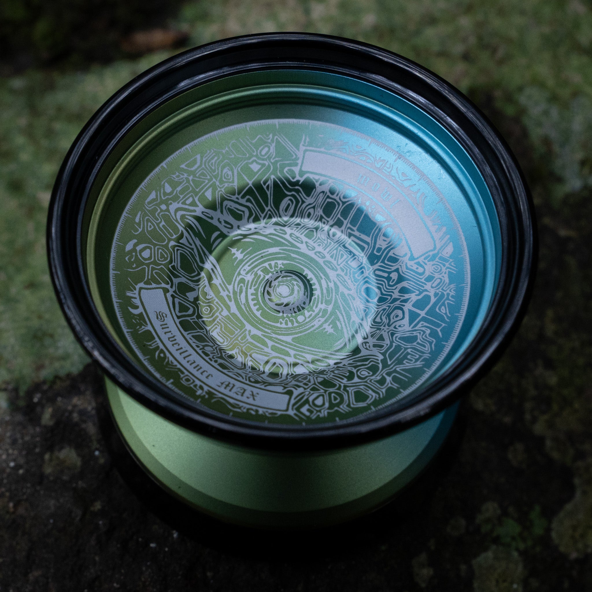 Surveillance Max  / Ocean Fade