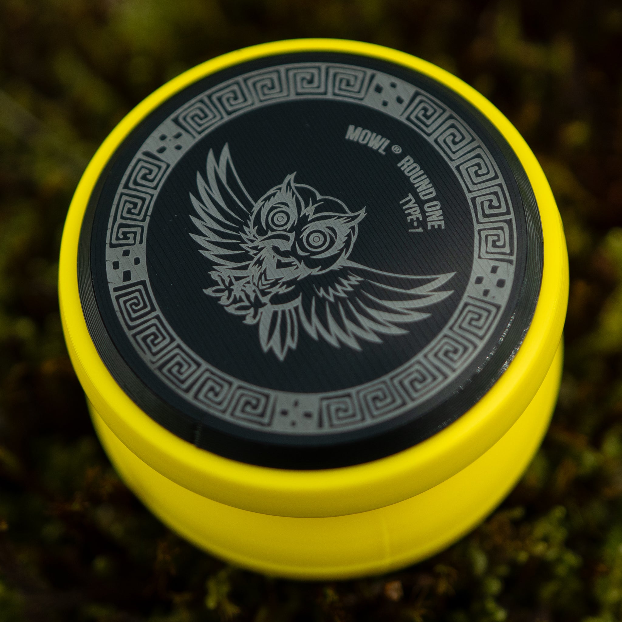 Round One /  Yellow