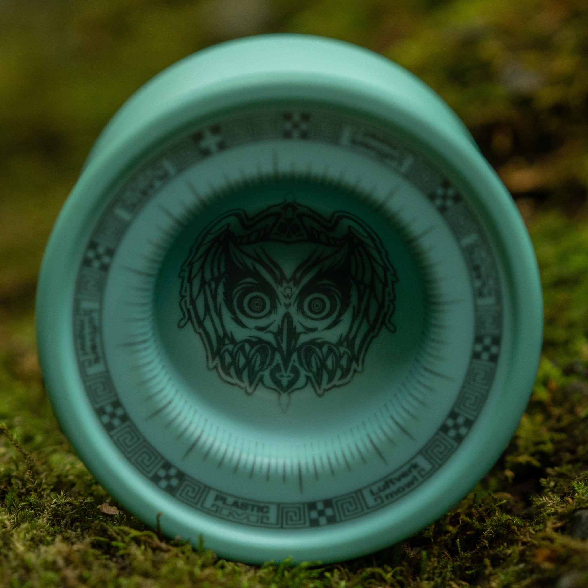 Plastic M by Luftverk – OWL Edition (T-Blue)