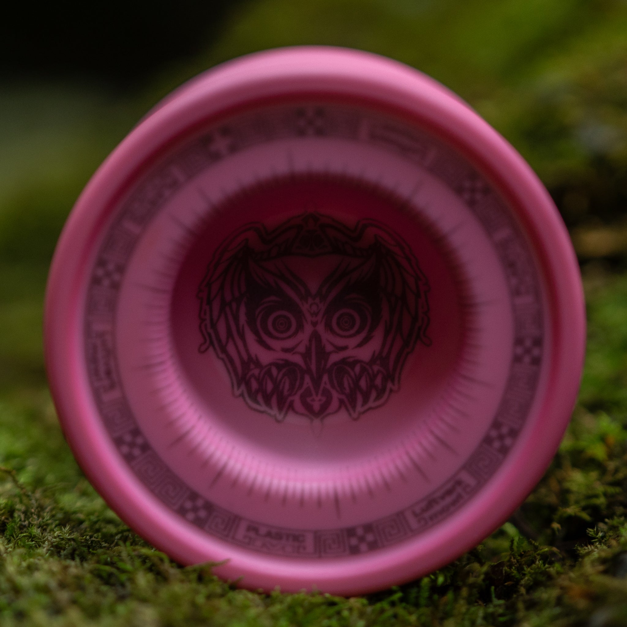 Plastic M by Luftverk – OWL Edition (Pink)