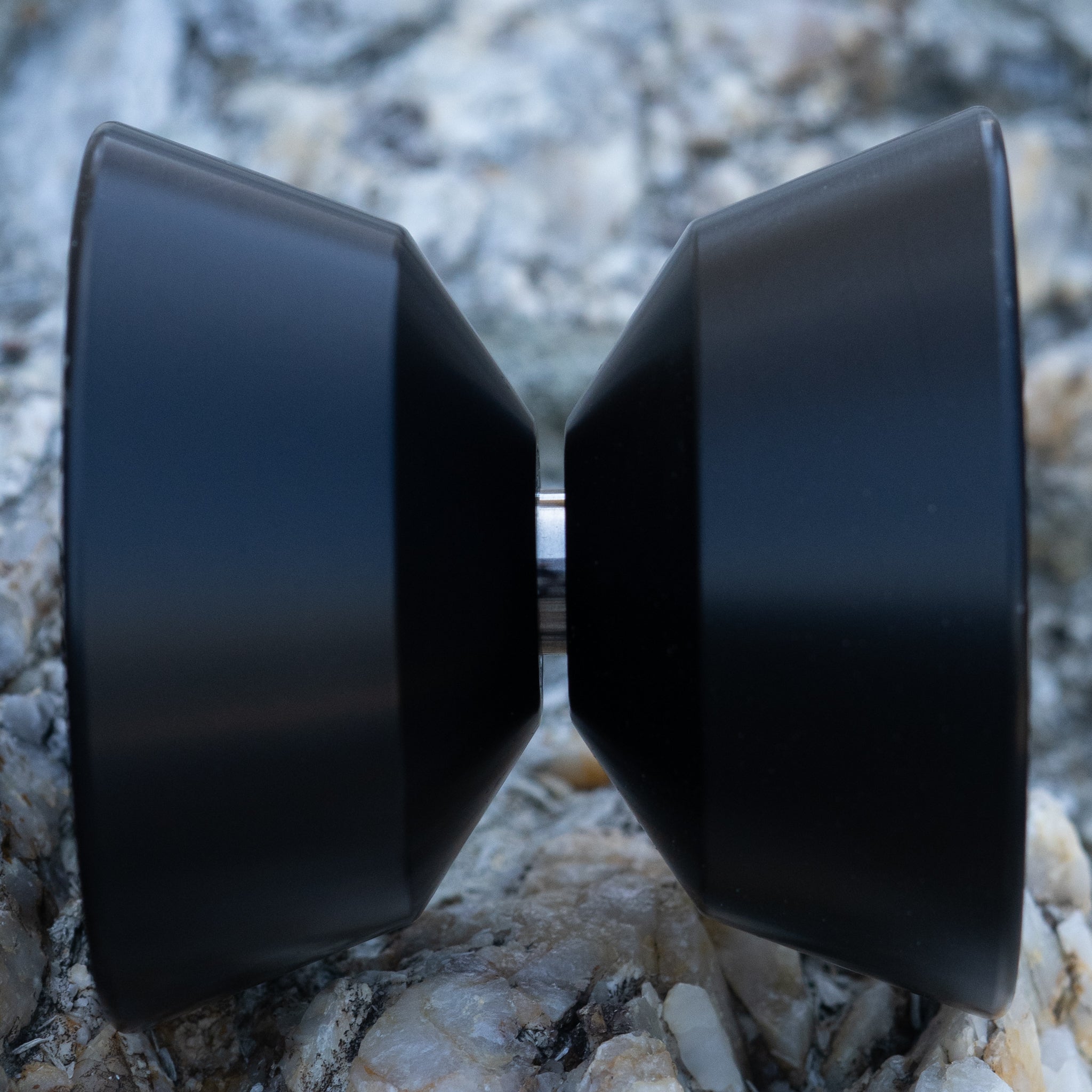 【5月10日発売】Shawty | Black / Polished Black Hub