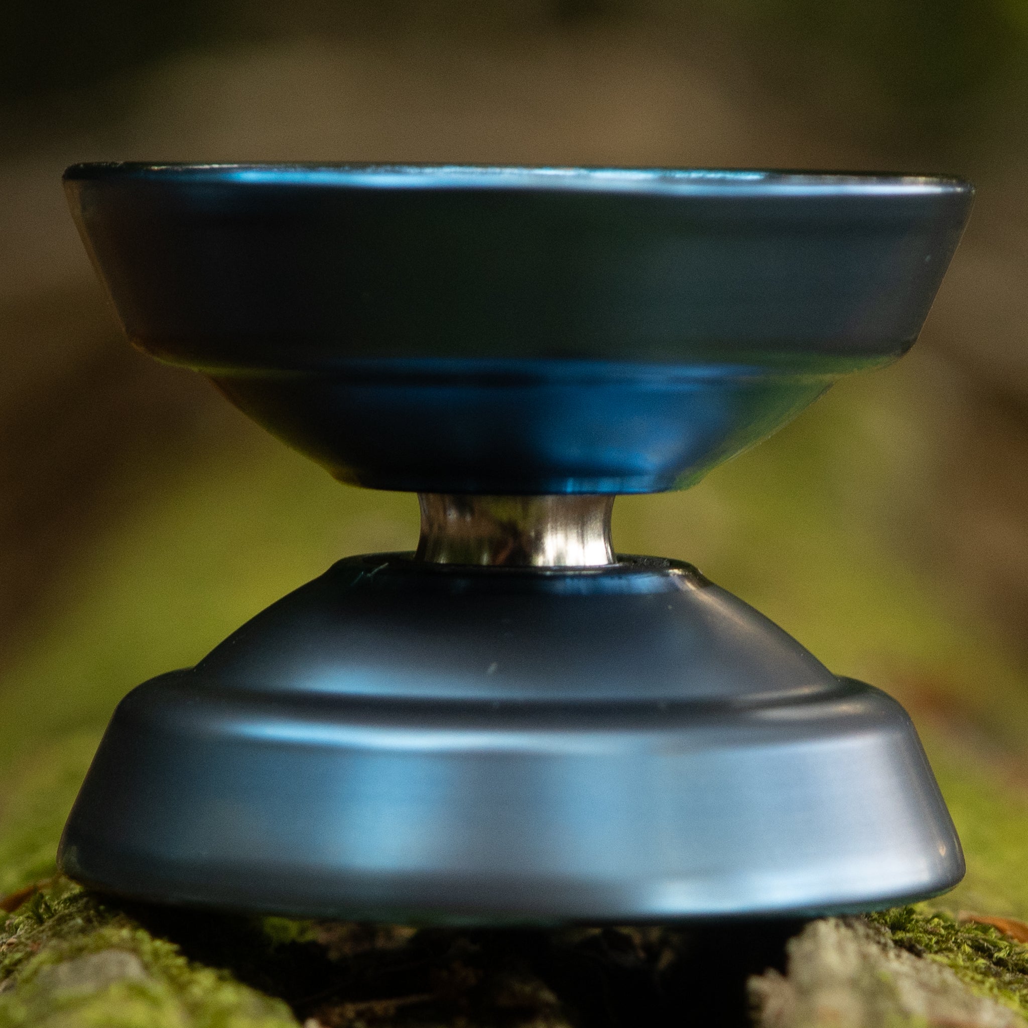 M Ti Regular Logo / Glacial Puls