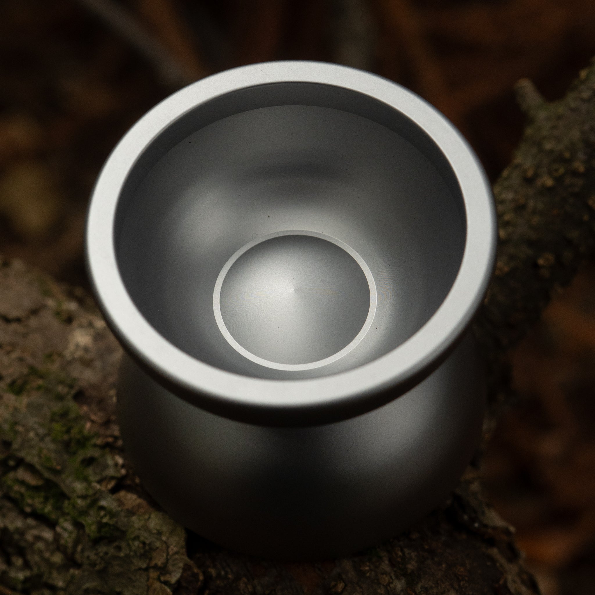 【2月21日(土) 20時頃 発売開始】 Q / Moonlight