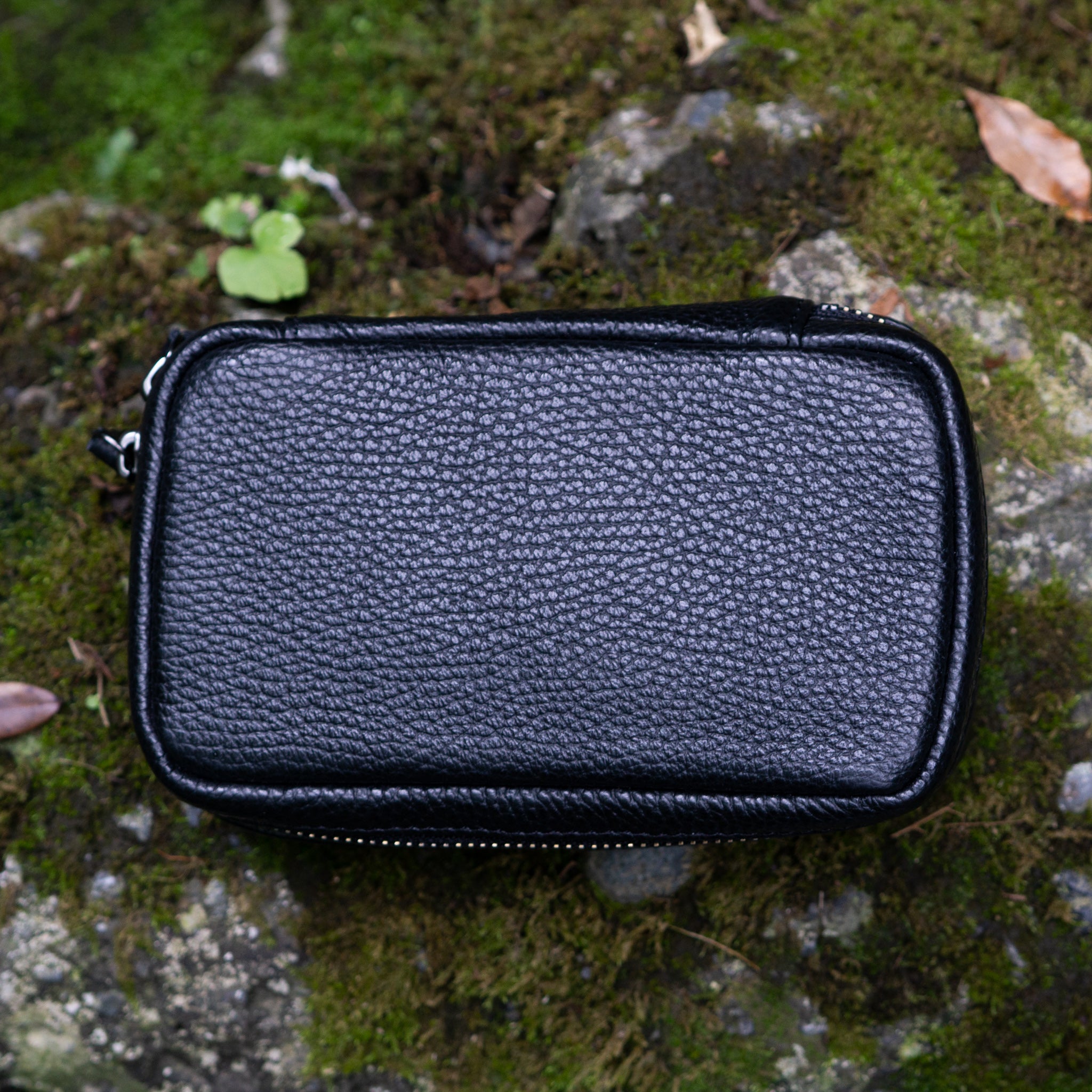 Leather Yo-Yo Bag / Black / Sサイズ